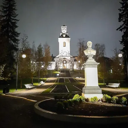 Apartamento Sairaalakatu, Laemmin Saehkoeistetty Autotalli Sisaeltyy Hintaan *