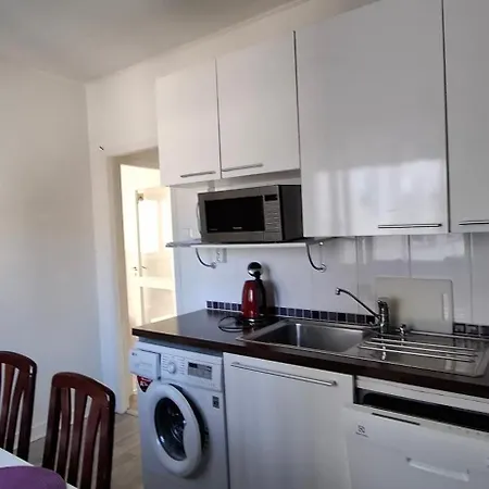 Sairaalakatu, Laemmin Saehkoeistetty Autotalli Sisaeltyy Hintaan