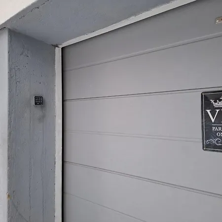 Apartamento Sairaalakatu, Laemmin Saehkoeistetty Autotalli Sisaeltyy Hintaan *