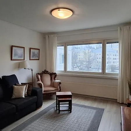 Sairaalakatu, Laemmin Saehkoeistetty Autotalli Sisaeltyy Hintaan Kuopio